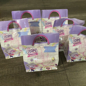 Shopkins REAL LITTLES SHOES LOT OF 6 BRAND NEW & SEALED